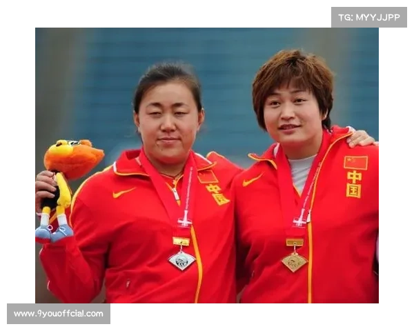 女子67公斤级山东包揽金银，崔建金、李春雷展现团队实力